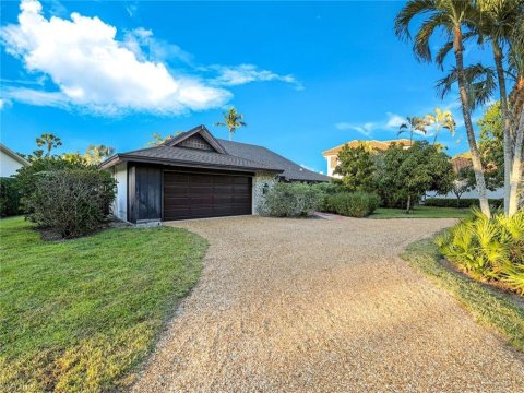 Naples Bath And Tennis Naples Florida Condos for Sale