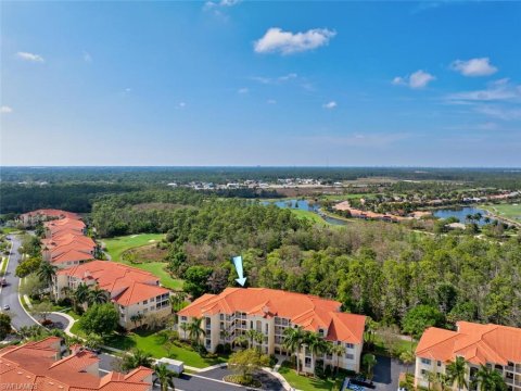 Naples Lakes Country Club Real Estate
