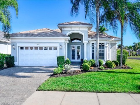 Naples Lakes Country Club Real Estate