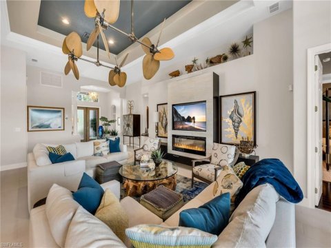 Naples Lakes Country Club Real Estate