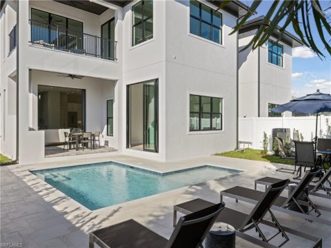 Naples Park Naples Real Estate