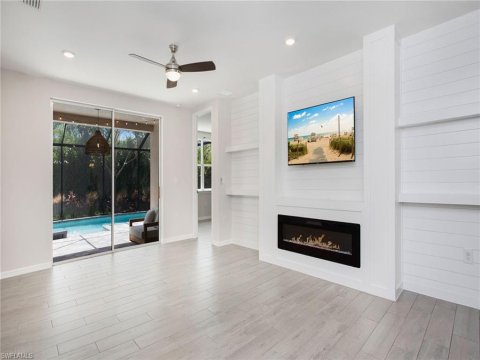 Naples Reserve Real Estate