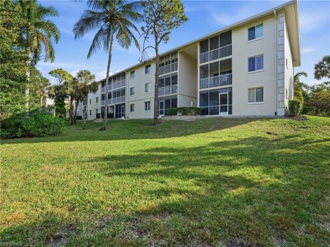 Naples Sandpiper Bay Club Real Estate