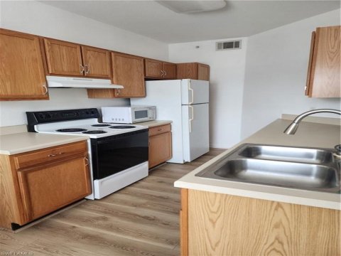 Old Cypress Naples Florida Condos for Sale