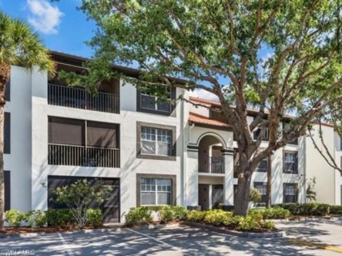 Old Cypress Naples Florida Condos for Sale