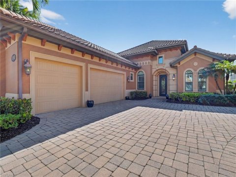 Olde Cypress Naples Florida Homes for Sale