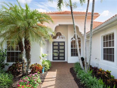Olde Cypress Naples Florida Homes for Sale