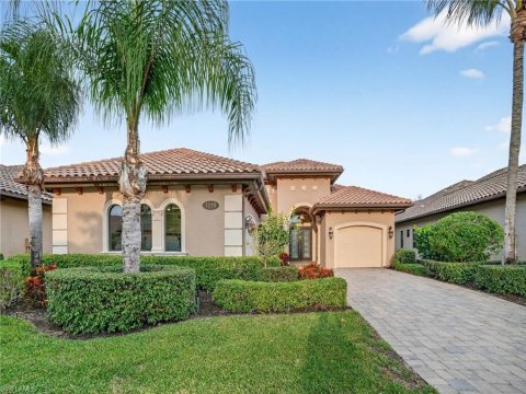 Olde Cypress Naples Florida Real Estate