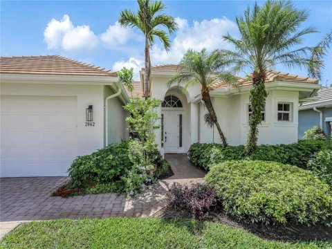 Olde Cypress Naples Florida Real Estate