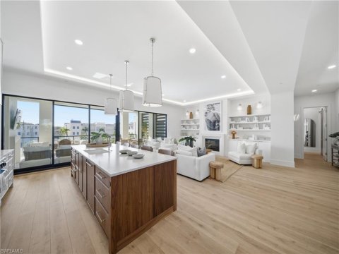 Olde Naples Naples Florida Condos for Sale