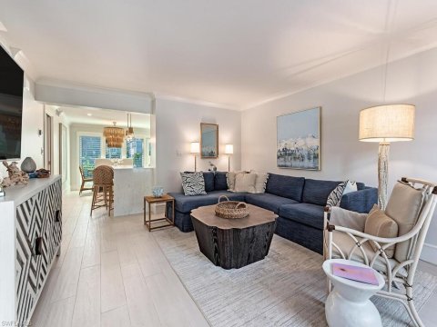 Olde Naples Naples Florida Condos for Sale