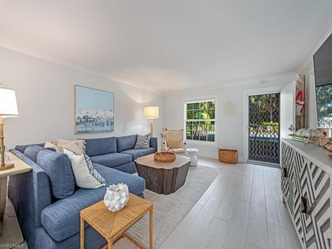 Olde Naples Naples Florida Condos for Sale