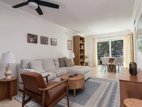 Olde Naples Naples Florida Condos for Sale