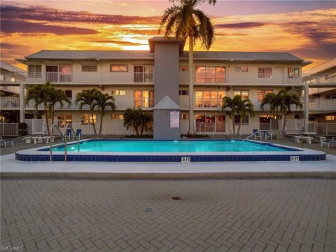 Olde Naples Naples Florida Real Estate