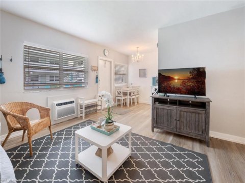 Olde Naples Naples Real Estate