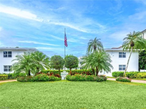 Olde Naples Naples Real Estate