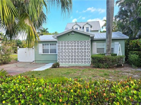 Olde Naples Naples Real Estate