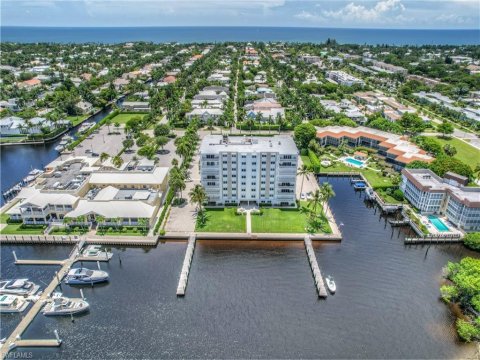 Olde Naples Naples Real Estate