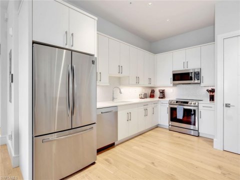 Olde Naples Naples Real Estate