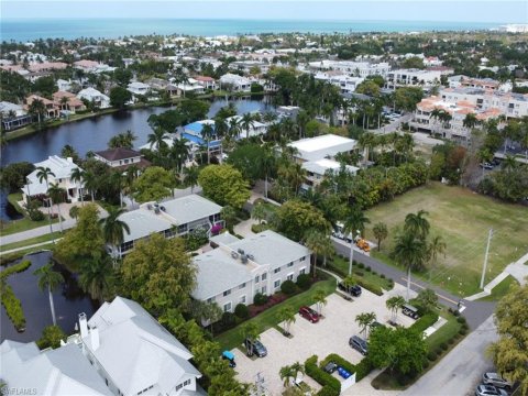 Olde Naples Naples Real Estate