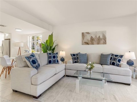 Olde Naples Real Estate