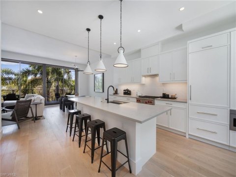 Olde Naples Real Estate