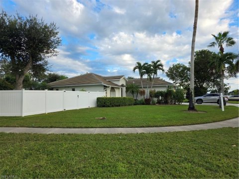 Orange Tree Naples Real Estate