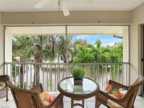 Oyster Bay Naples Florida Condos for Sale