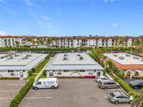 Oyster Bay Naples Florida Condos for Sale