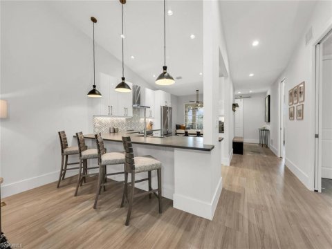 Oyster Bay Naples Florida Condos for Sale