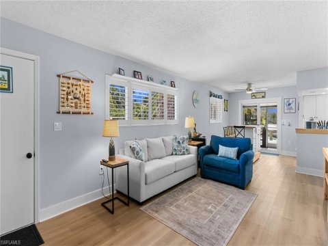 Oyster Bay Naples Florida Condos for Sale