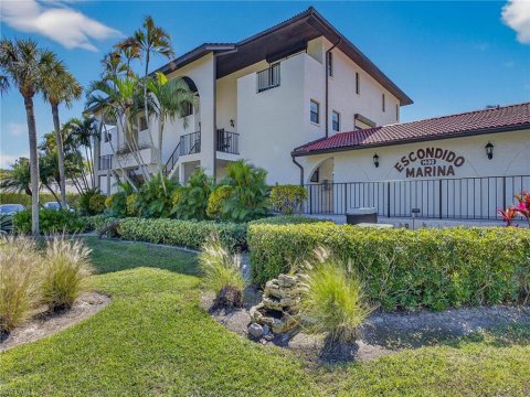 Oyster Bay Naples Florida Condos for Sale