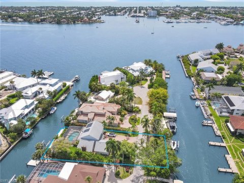 Oyster Bay Naples Florida Homes for Sale