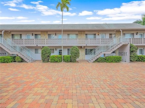 Oyster Bay Naples Florida Real Estate