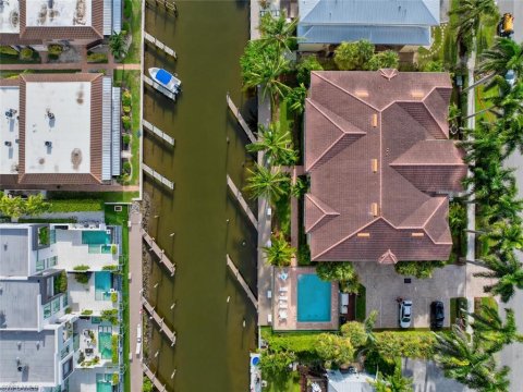 Oyster Bay Naples Florida Real Estate