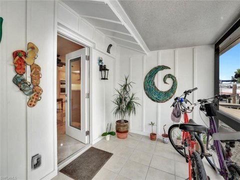 Oyster Bay Naples Real Estate