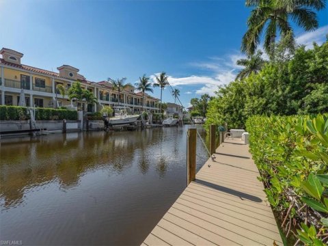 Oyster Bay Naples Real Estate