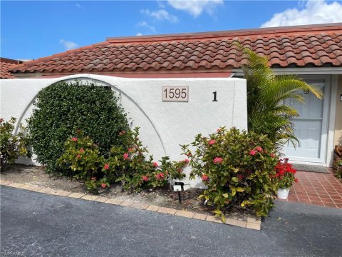 Oyster Bay Real Estate