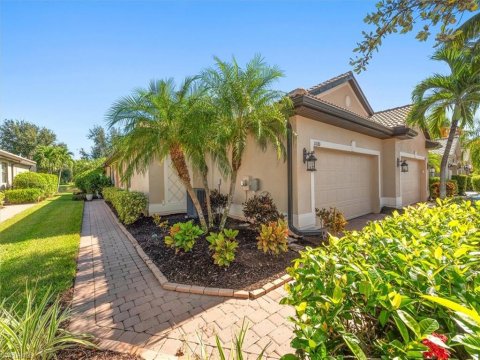 Paloma Bonita Springs Florida Real Estate