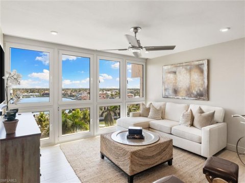 Park Shore Naples Florida Condos for Sale