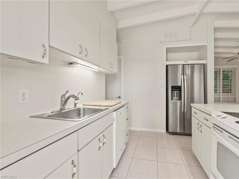 Park Shore Naples Florida Condos for Sale