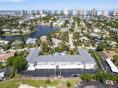 Park Shore Naples Florida Condos for Sale