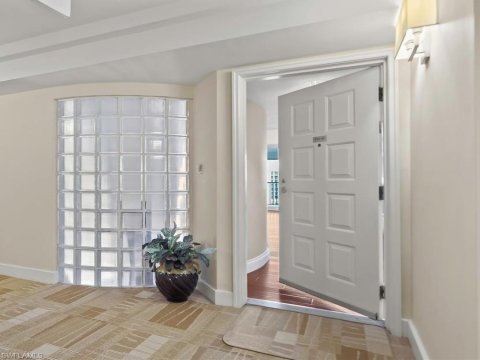 Park Shore Naples Florida Condos for Sale