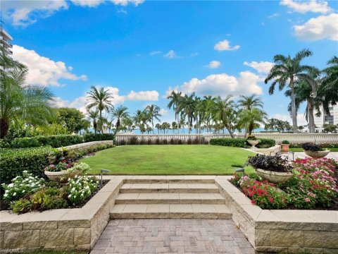 Park Shore Naples Florida Condos for Sale