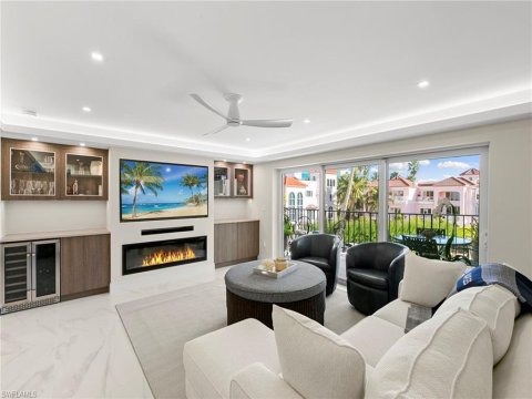 Park Shore Naples Florida Condos for Sale