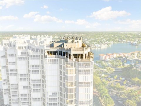 Park Shore Naples Florida Condos for Sale