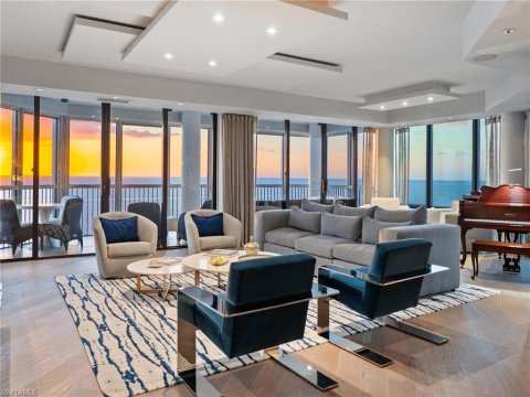 Park Shore Naples Florida Condos for Sale