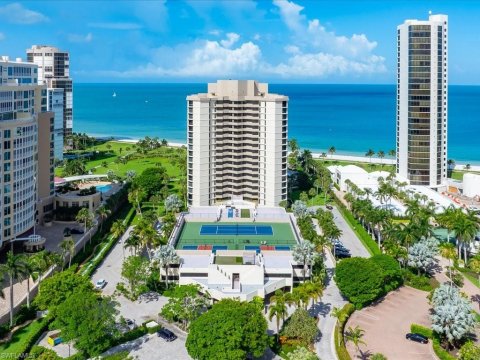 Park Shore Naples Florida Condos for Sale