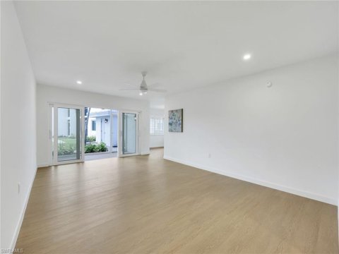 Park Shore Naples Real Estate