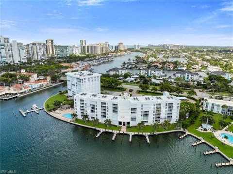 Park Shore Naples Real Estate